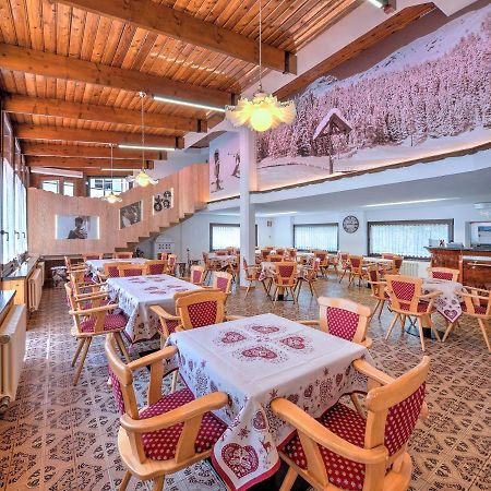 Hotel Kapriol Folgarida Buitenkant foto