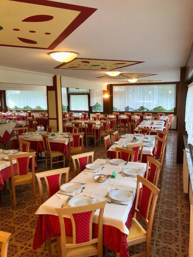 Hotel Kapriol Folgarida Buitenkant foto